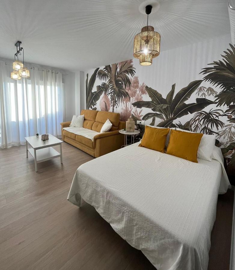 Selvatica Studio Torre Del Mar Exterior photo