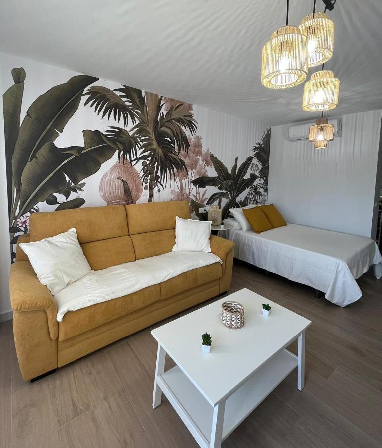 Selvatica Studio Torre Del Mar Exterior photo